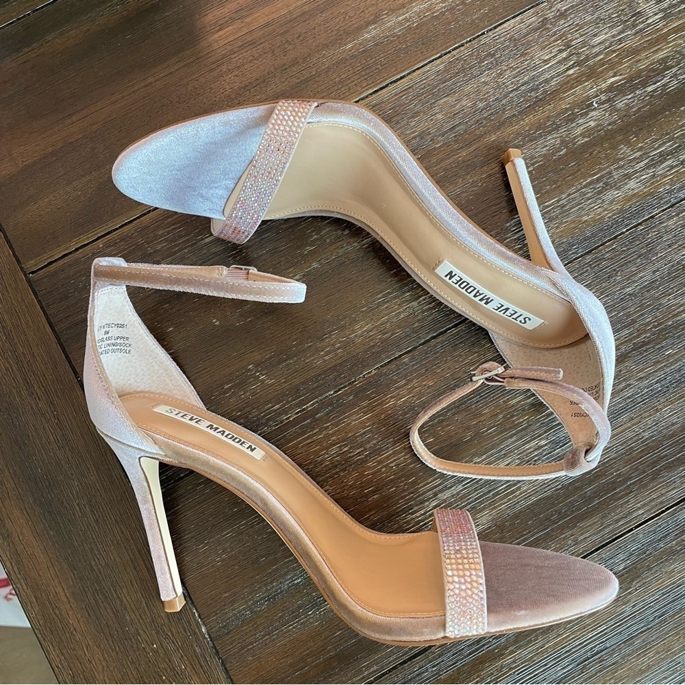 New Steve Madden Tecy Rhinestone Embellished Stiletto Sandal in Blush Velour
